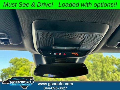 Used 2024 Chevrolet Equinox EV RS FWD image 21