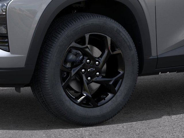 New 2026 Chevrolet Trax LT w/ Sunroof Package FWD image 9