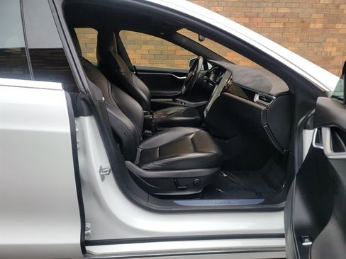 Used 2016 Tesla Model S image 25