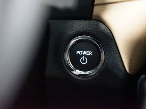 New 2025 Toyota RAV4 XLE image 23