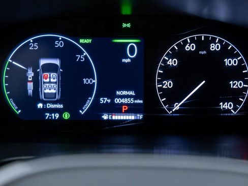 Certified 2025 Honda CR-V Sport Touring image 22