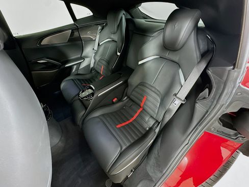 Used 2023 Ferrari Purosangue AWD/4WD image 34