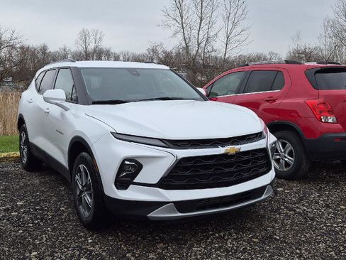 Used 2023 Chevrolet Blazer LT w/ Convenience Package image 2