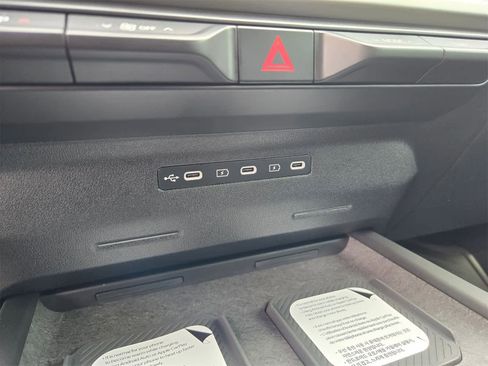 New 2027 Kia Telluride S image 32