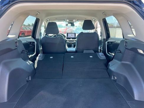 Used 2024 Toyota RAV4 LE AWD/4WD image 44