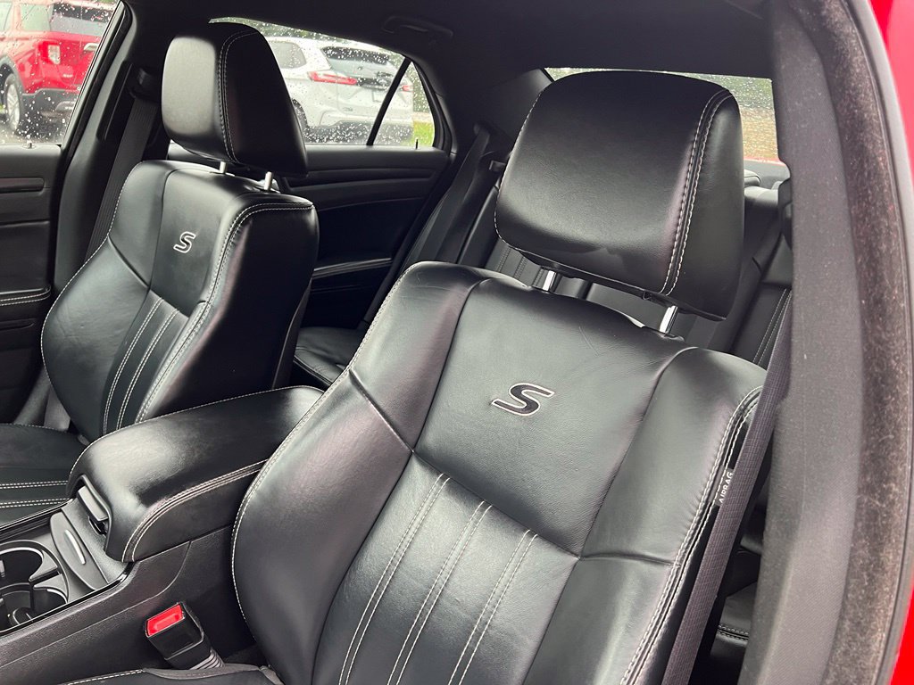 Used 2016 Chrysler 300 S AWD/4WD image 30