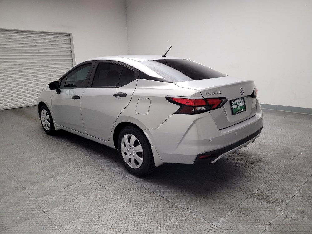 Used 2021 Nissan Versa S FWD image 5