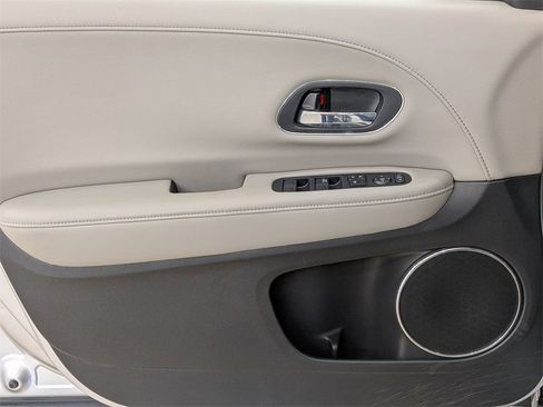 Used 2016 Honda HR-V EX-L image 15