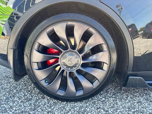 Used 2021 Tesla Model Y Performance image 39
