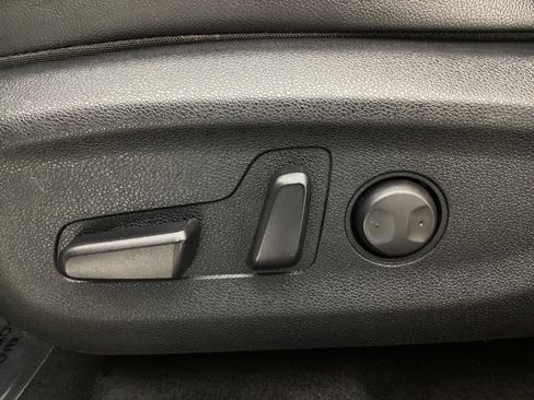 Used 2022 Kia Niro EX w/ Cold Weather Package FWD image 38