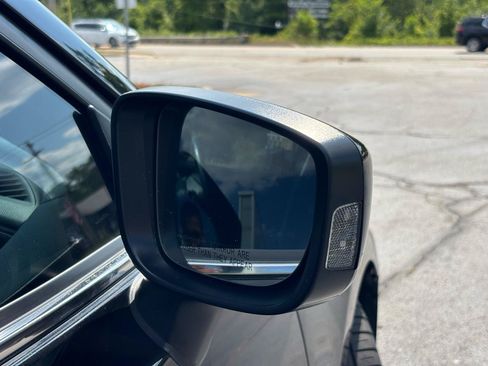 Used 2016 MAZDA MAZDA3 s Grand Touring FWD image 38