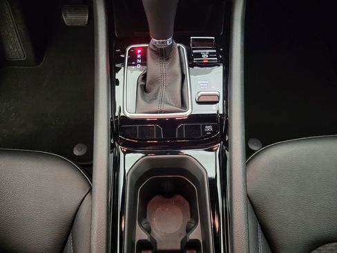 Used 2026 Jeep Compass Latitude image 31