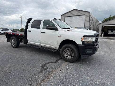 Used 2022 RAM 2500 Tradesman AWD/4WD image 2