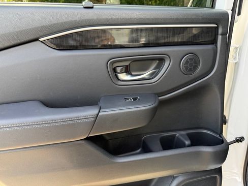 Used 2023 Honda Pilot Elite image 36