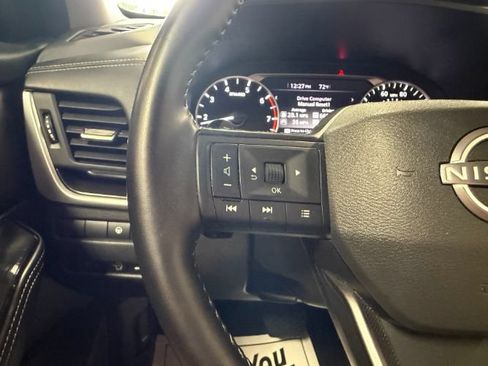 Used 2025 Nissan Rogue SV AWD/4WD image 22