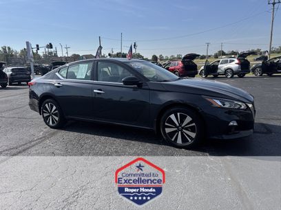 Used 2022 Nissan Altima 2.5 SL