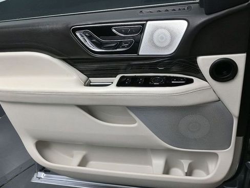 Used 2023 Lincoln Navigator L Black Label image 22