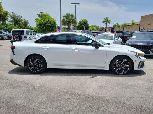 Used 2025 Kia K5 GT-Line w/ GT-Line Premium Package FWD image 4