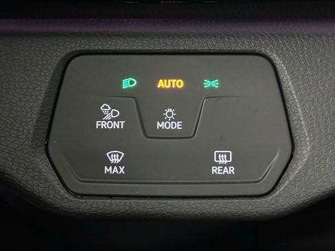 Used 2023 Volkswagen ID.4 Pro S image 12