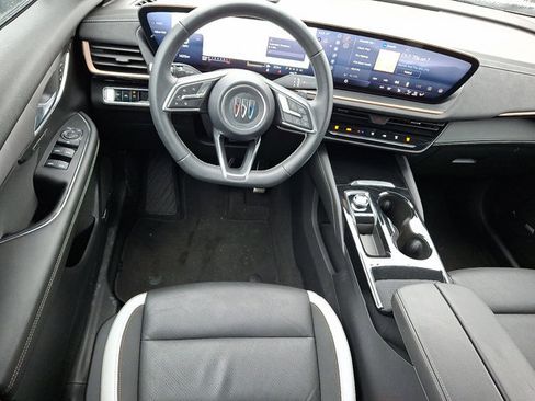 Used 2025 Buick Envision Sport Touring image 11