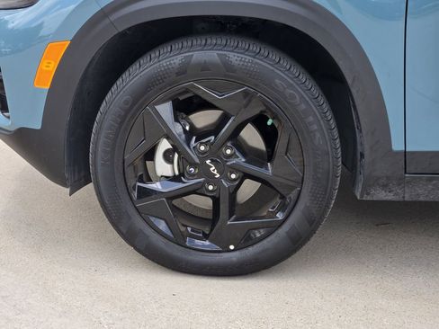 New 2026 Kia Seltos EX w/ EX Sunroof Package FWD image 9