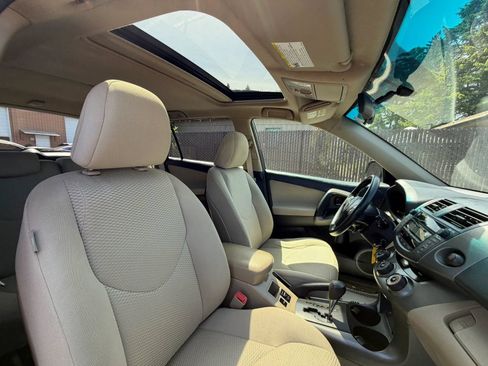 Used 2011 Toyota RAV4 4WD w/ Upgrade Value Pkg image 23