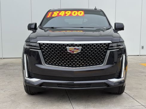 Certified 2024 Cadillac Escalade ESV Premium Luxury AWD/4WD image 3