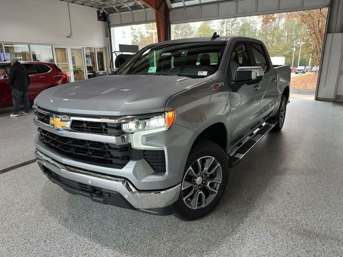 New 2026 Chevrolet Silverado 1500 LT w/ All Star Edition Plus image 6