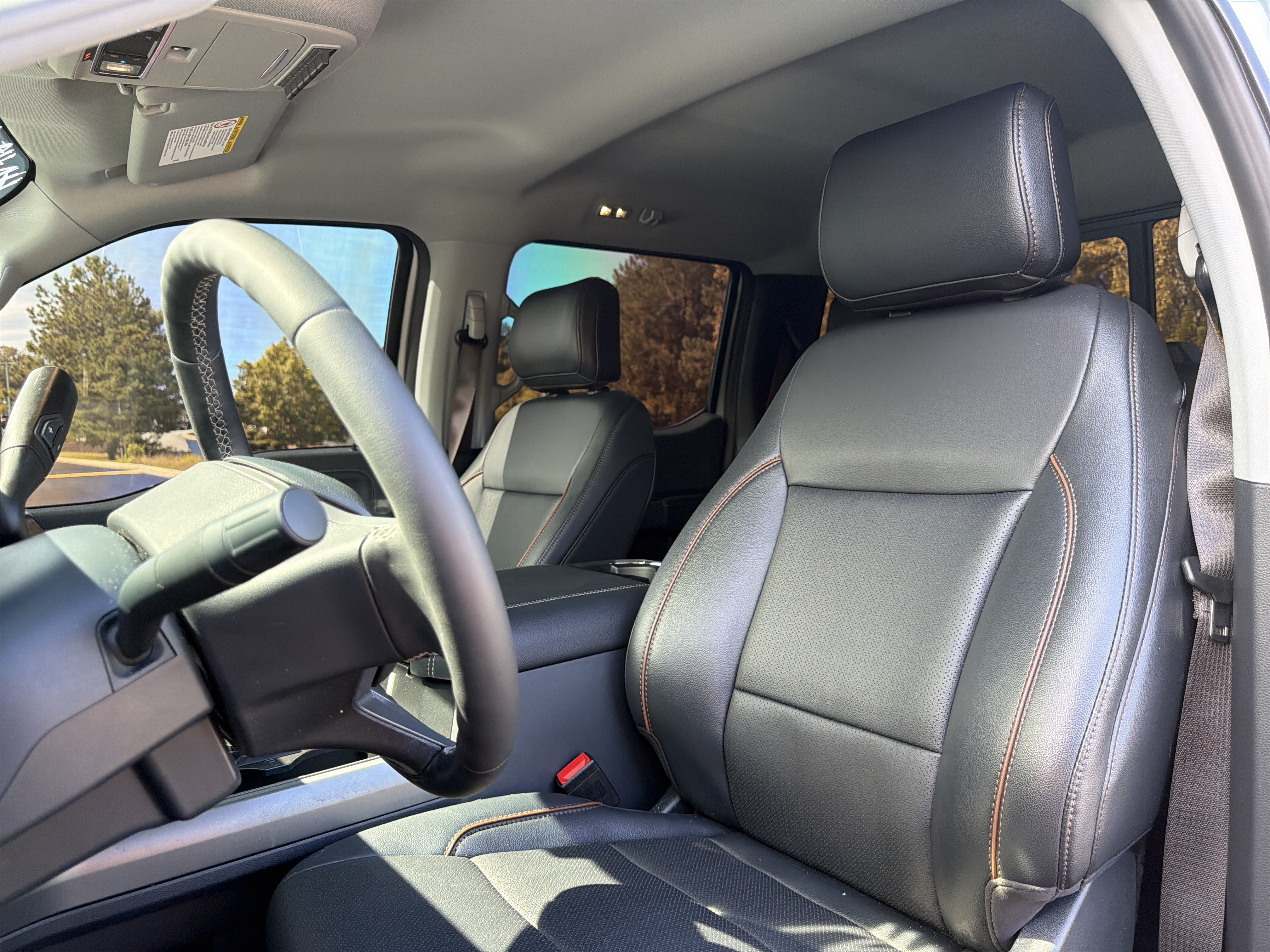Used 2026 Ford F250 Lariat AWD/4WD image 7