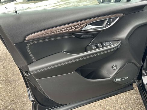 Certified 2023 Buick Envision Avenir image 17