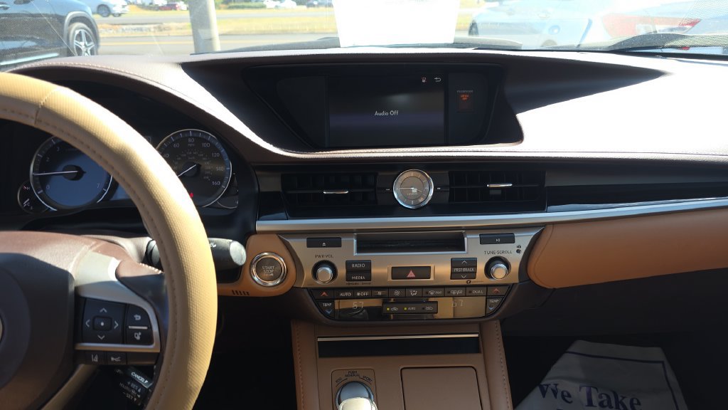 Used 2017 Lexus ES 350 w/ Accessory Package 2 FWD image 25