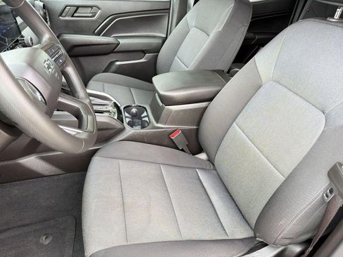 Certified 2024 Chevrolet Colorado Trail Boss w/ Technology Package AWD/4WD image 21
