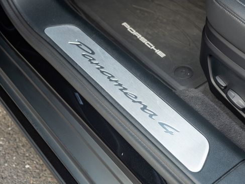 Certified 2024 Porsche Panamera 4 AWD/4WD image 43