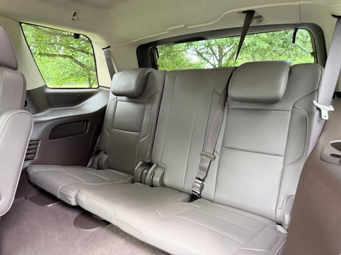 Used 2020 GMC Yukon Denali w/ Open Road Package AWD/4WD image 29