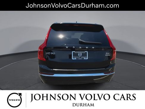 Used 2023 Volvo XC90 B6 Plus w/ Protection Package AWD/4WD image 7