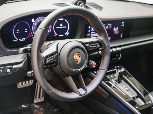 Certified 2025 Porsche 911 Carrera 4 GTS AWD/4WD image 20