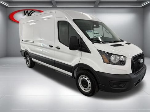 New 2026 Ford Transit 250 148 Medium Roof image 3
