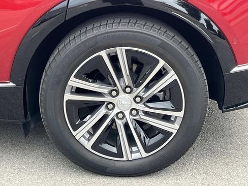 Certified 2024 Cadillac Lyriq Luxury RWD image 14