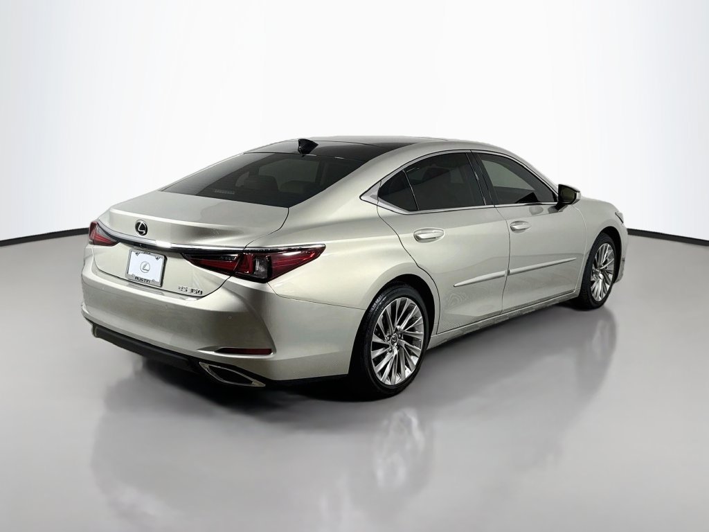 Certified 2021 Lexus ES 350 Ultra Luxury w/ Accessory Package 2 FWD image 5