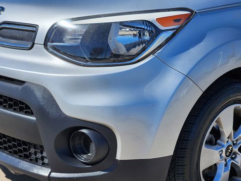 Used 2017 Kia Soul image 15