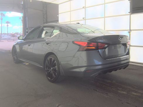 Used 2019 Nissan Altima 2.5 SR w/ SR Premium Package AWD/4WD image 10