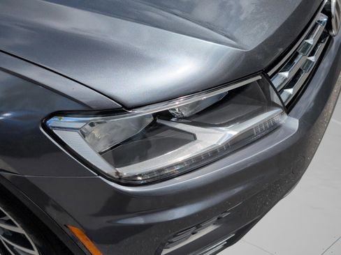 Used 2021 Volkswagen Tiguan S image 11