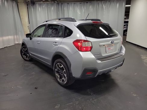 Used 2017 Subaru Crosstrek 2.0i Premium image 7