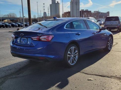 Used 2023 Chevrolet Malibu LT image 2