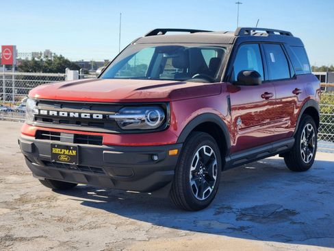 Certified 2024 Ford Bronco Sport Outer Banks w/ Tech Package image 25