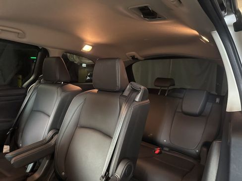 Used 2025 Honda Odyssey EX-L image 10