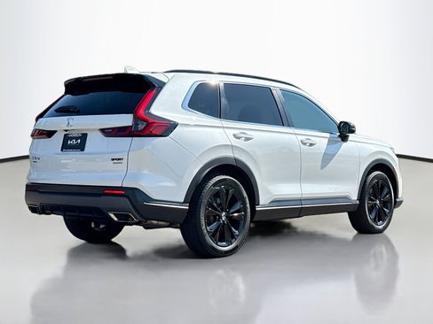 Used 2024 Honda CR-V Sport Touring image 2
