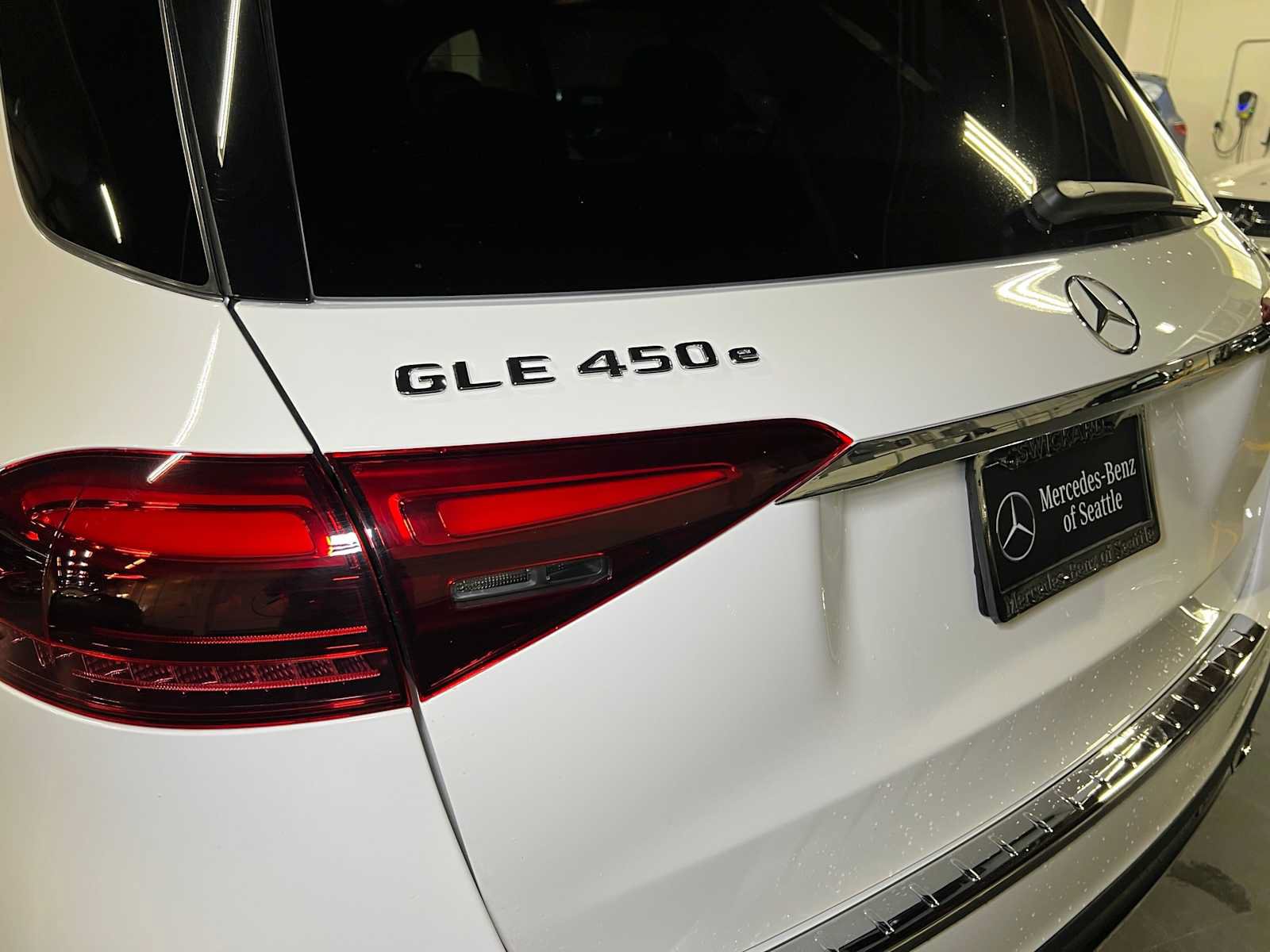 Used 2026 Mercedes-Benz GLE 450e 4MATIC image 14