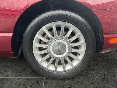 Used 2004 Ford Thunderbird image 10