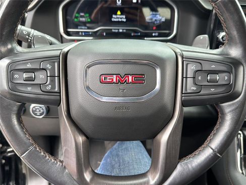 Used 2022 GMC Sierra 1500 AT4 AWD/4WD image 17